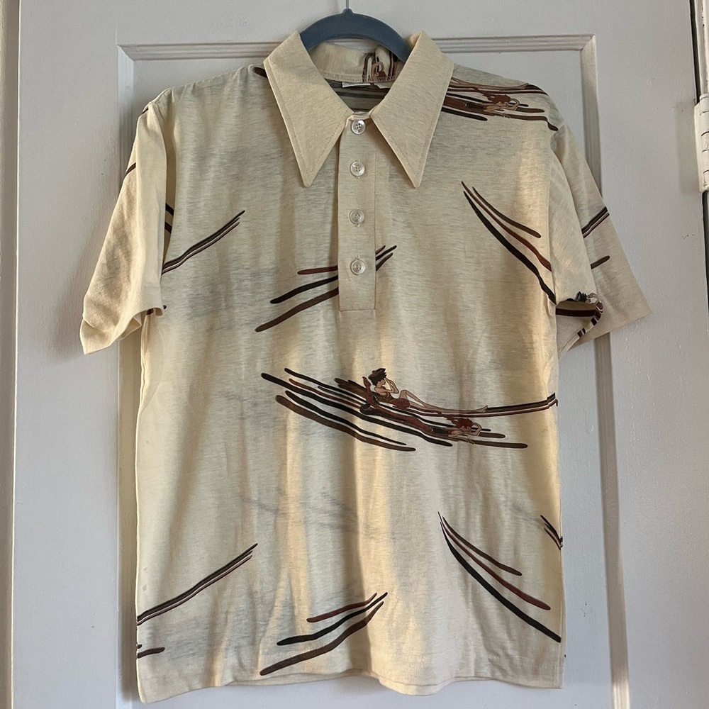 Knit shirt by Campus